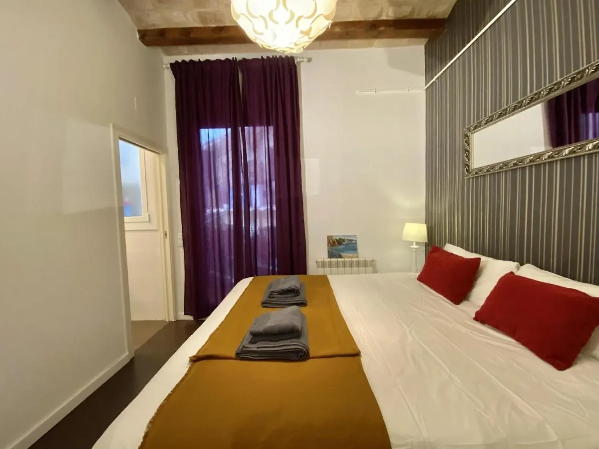 Sant Antoni Apartment Barcelona